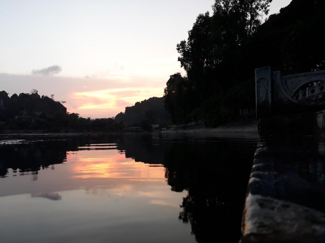 Center Tam Coc Homestay نينه بينه المظهر الخارجي الصورة